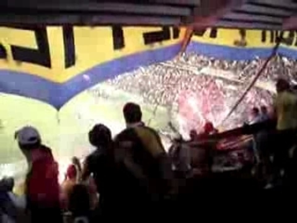 las gallinas son asi son las amargas de la argentina