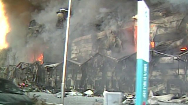 끊이지 않는 대형 화재...'안전불감증' 여전 / YTN