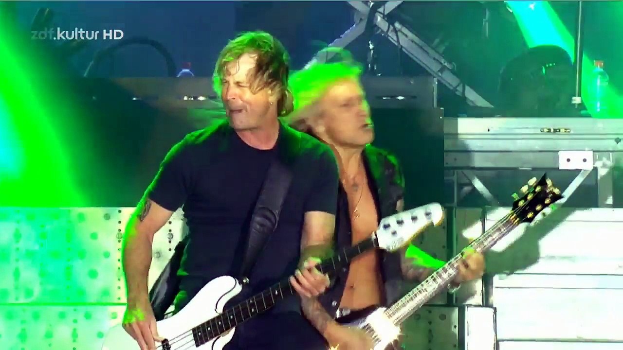 Trans-Siberian Orchestra & Savatage: 24 hours ago (Wacken 2015)