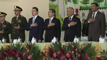 Honduras: Hernández pide diálogo y rechaza protestas opositoras