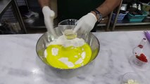 How to make Fresh sweet buns like bakery buns ( tutorial with arshad ghafoor )-To6ZPgCkTHk