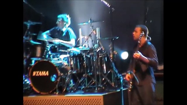 Muse - Bliss, Melbourne Festival Hall, 09/08/2004