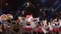 Independentistas catalanes revalidan mayoría absoluta