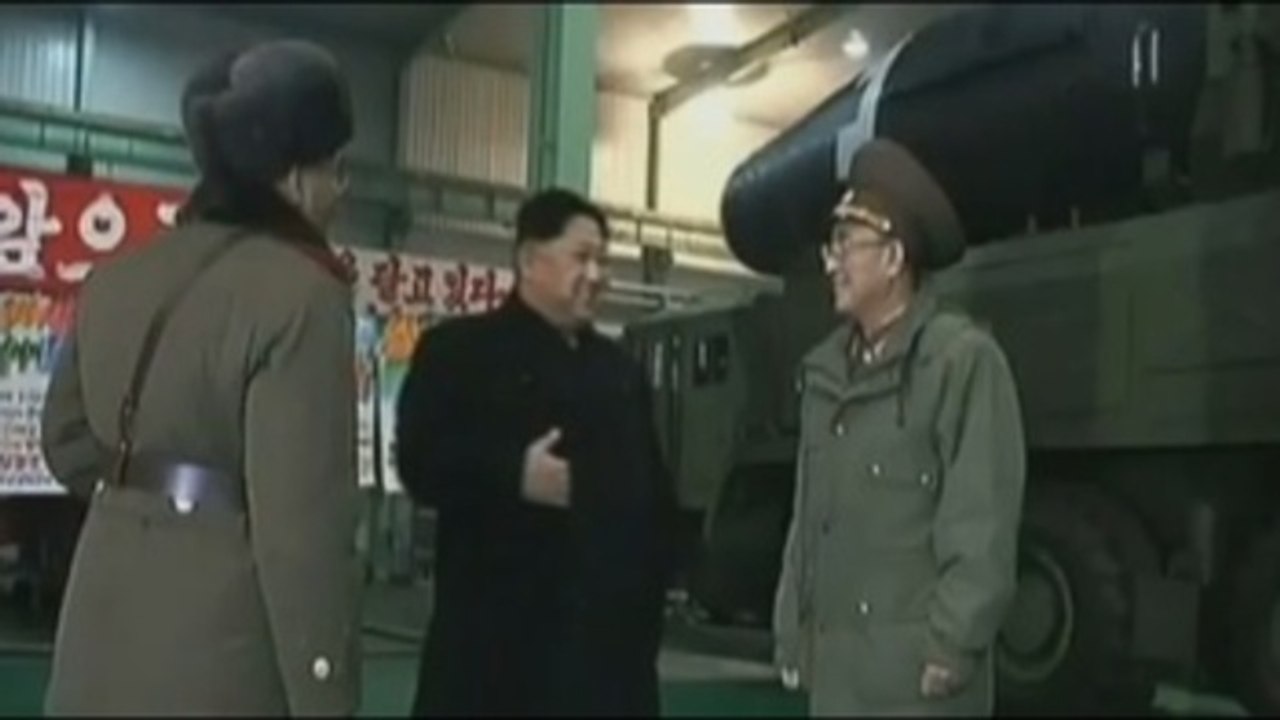 Kim Jong-un dice que Pyongyang supone "amenaza nuclear sustancial" para EEUU