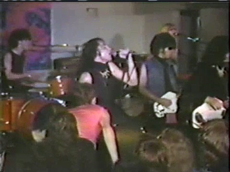 The Fuzztones - Bad News Travels Fast (Live at 240 West, 30