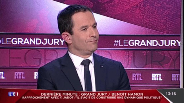 Nos meilleurs gifs + la musique de Maman j'ai raté l'avion = la meilleure vidéo / gifs de Noël