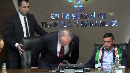 Bakan Özlü: “Savaşlar ve haksızlıklar en çok çocukları mağdur etmekte, en çok onları etkilemektedir” – ANKARA