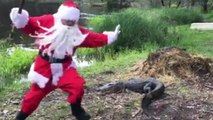 Santa Claus spreads festive cheer among residents of Australian reptile park