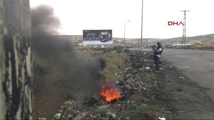 İsrail Askerlerinin Filistinli Göstericilere Müdahalesi Sırasında Bir Gazeteci Yaralandı