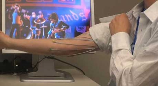 Boas notícias para fãs de air guitar!