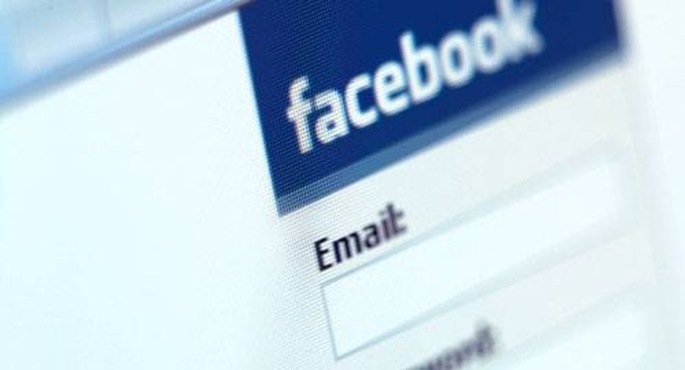 Deixe a Timeline do Facebook com a sua cara