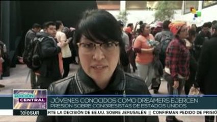 "Dreamers" piden al Senado ley que les permita permanecer en EEUU