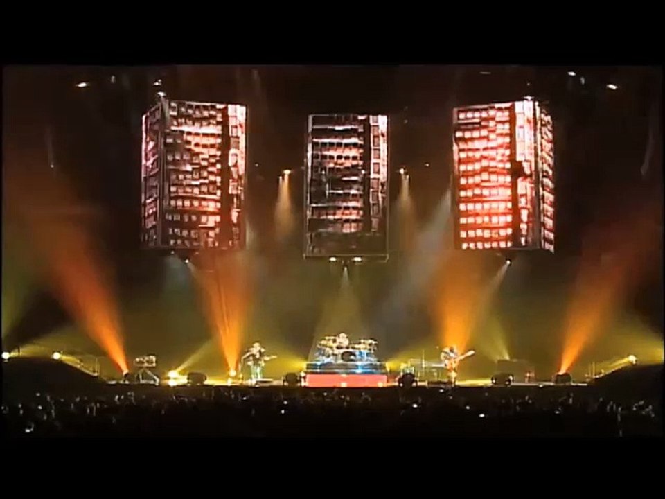 Muse - Interlude + Hysteria, KeyArena, Seattle, WA, USA  4/2/2010