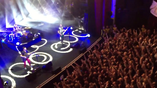 Muse - Interlude + Hysteria, Shepherds Bush Empire, By Request Show, London, UK 8/19/2017