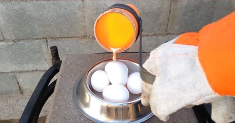 What happens When You Pour Molten Metal On Egg!
