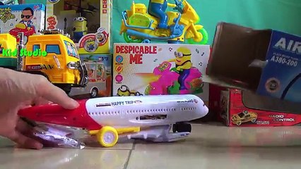 Plane toy Máy bay đồ chơi trẻ em chạy pin самолет игрушки  飛行機のおもちゃ 비행기 장난감 Kid Studio