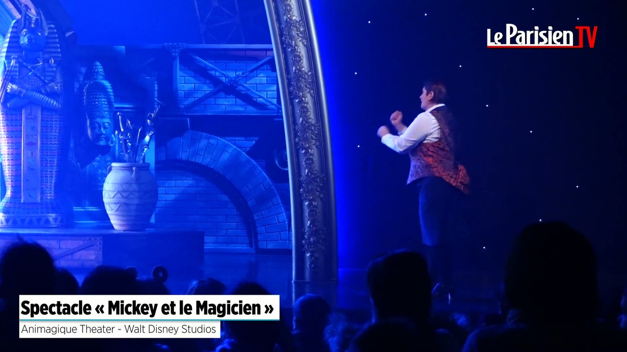Un spectacle adapté pour les sourds chez Disneyland Paris