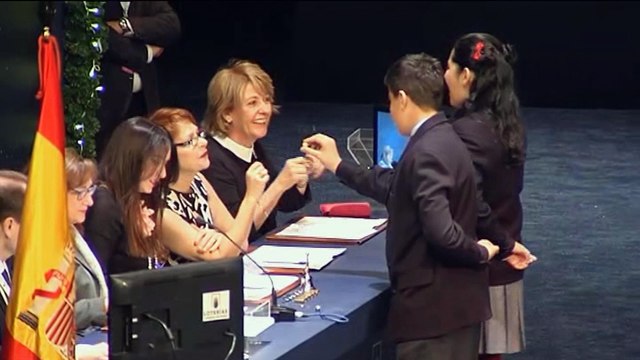 Agraciados celebran su suerte en la Lotería de Navidad