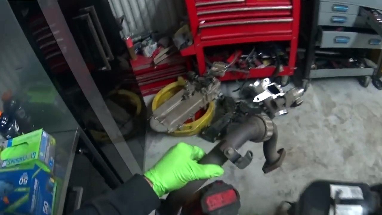 CATASTROPHIC ENGINE FAILURE| 2011 Ford 6.7 Powerstroke V8 Turbo Diesel engine