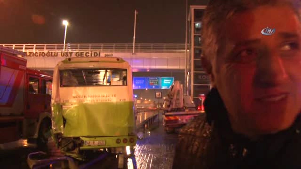 Göreve Giderken Kaza Yapan İtfaiye Ekipleri Ölümden Döndü: 6 Yaralı