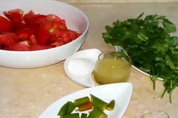 سلطة الدقوس البارد ( بدون ناار ) تقدم مع جميع أنواع الرز