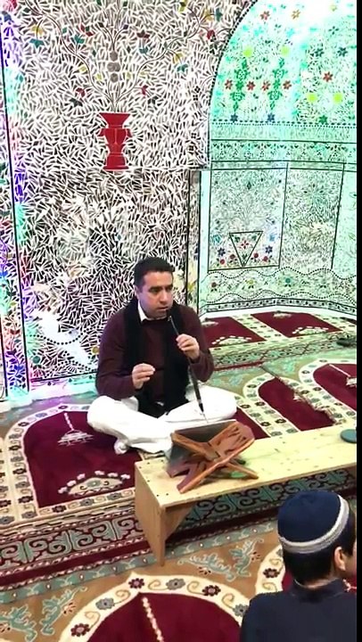 Adhaan Madeenah. Ishøj Masjid, Danmark. Medine ezanı. Hafız Metin Demirtaş. Azan Madinah Sheikh Essam Bukhari. اذانı. Medine makami ezan. Medine makaminda ezan. Medine ezani dinle. Medine ezani indir. Medine ezani izle. Makam Bayati. Maqam bayati azan.
