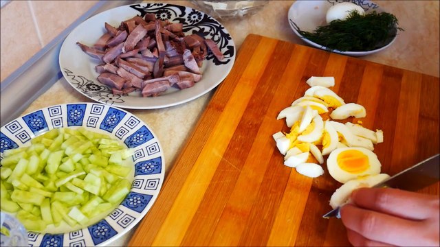 Салат РЕЦЕПТ салат с ЯЗЫКОМ и свежим ОГУРЦОМ Салаты на праздничный стол Салаты рецепты-gZkDM426eNg