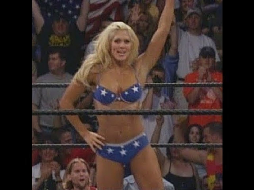 Torrie Wilson (@torriewilson)