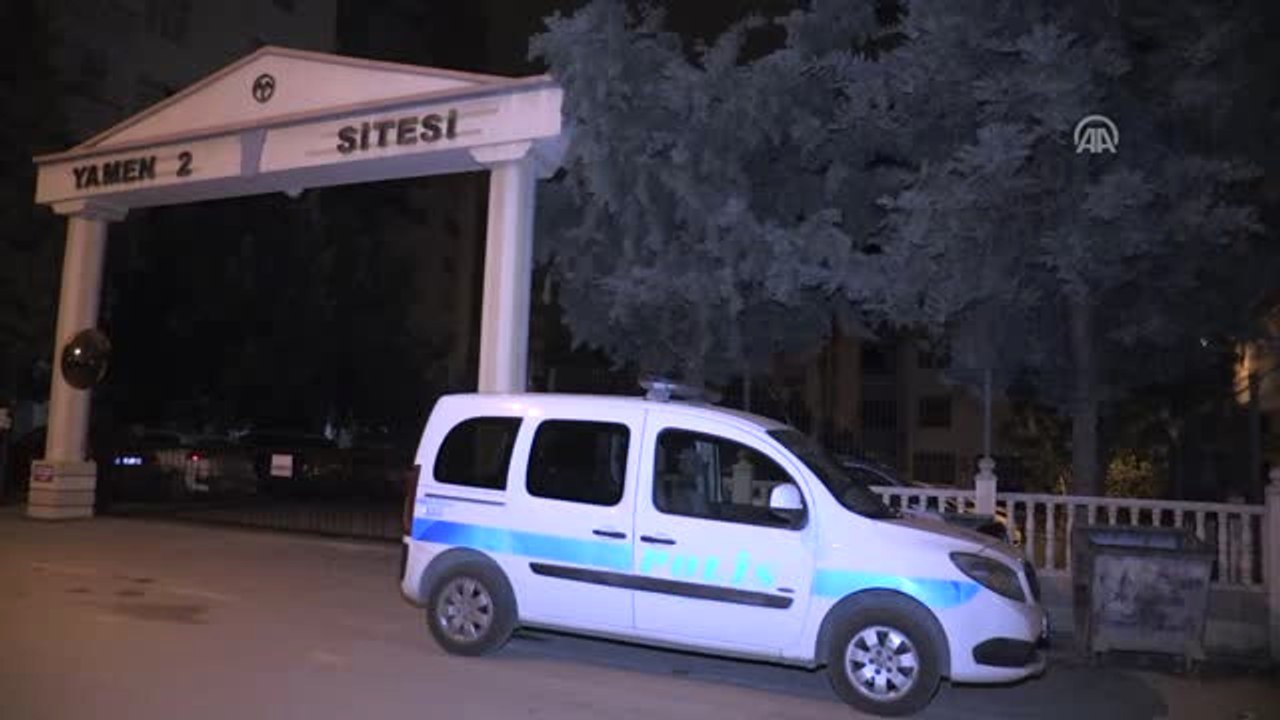 Birlikte Yaşadığı Kişi Tarafından Bıçaklanan Kadın Öldü