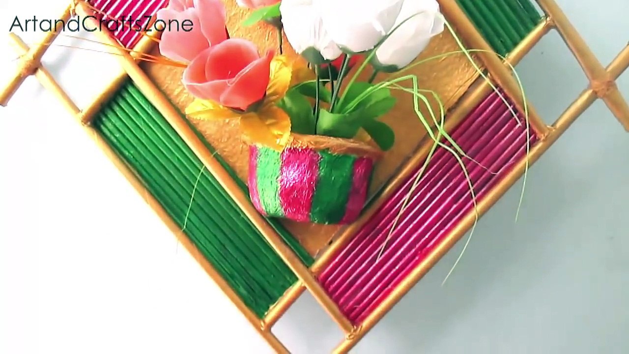 How to make Newspaper Flower vase _ DIY newspaper crafts _Best Out of Waste-mxpbd3OcVP8