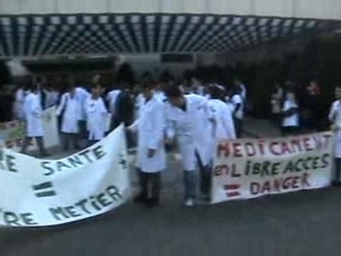 Manifestation Pharmacie Marseille OTC Parvis Fac