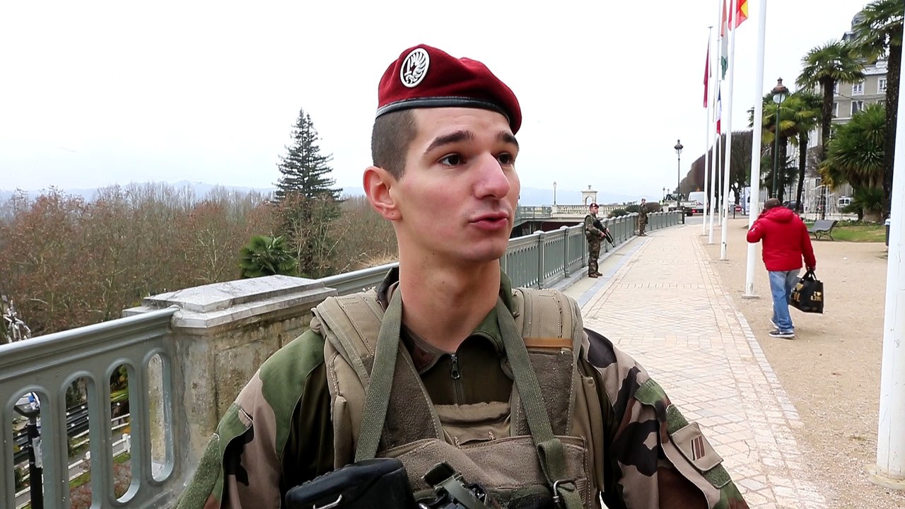 Sécurité : les soldats de l'opération Sentinelle veillent sur le Béarn pour les fêtes