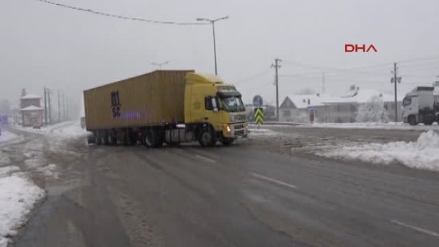 Bolu - Bolu Dağı Kar Yağışı Etkili Oluyor