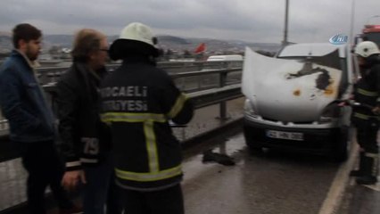 Seyir Halinde Motor Kısmı Yanan Araç Pert Oldu