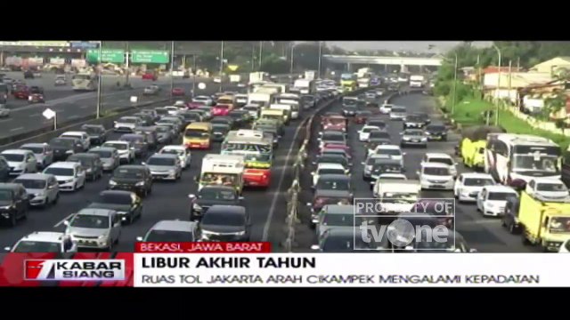 Ruas Tol Jakarta Arah Cikampek Dipadati Kendaraan
