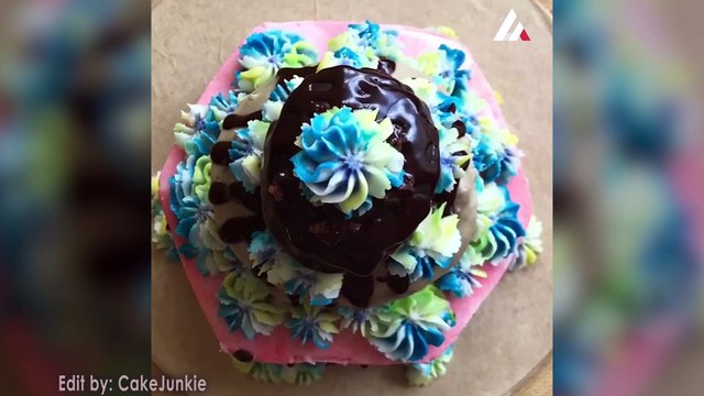Most Satisfying Cakes Video - Amazing Cake Decorating Ideas 2017 - Cookie Cakes Tutorial Video-lu6GmGiAoOI