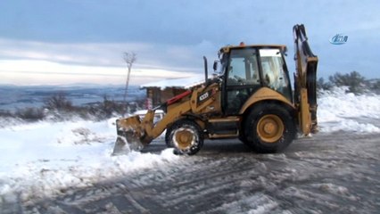 Beyaz örtü kartpostallık görüntüler oluşturdu