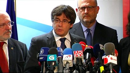 Puigdemont declares victory, offers to meet Spain's PM