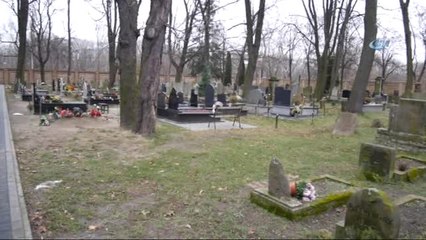 Varşova Tatar Mezarlığı, Her Milletten Müslümanı Bağrına Basıyor