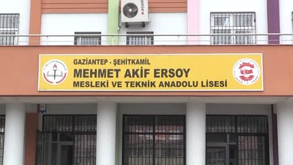 Suriye'nin Okul Sıraları Gaziantep'ten