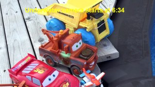 Disney Pixar Cars HydoWheels Lightning McQueen Pool Toys with the Sony UnderWater Camera