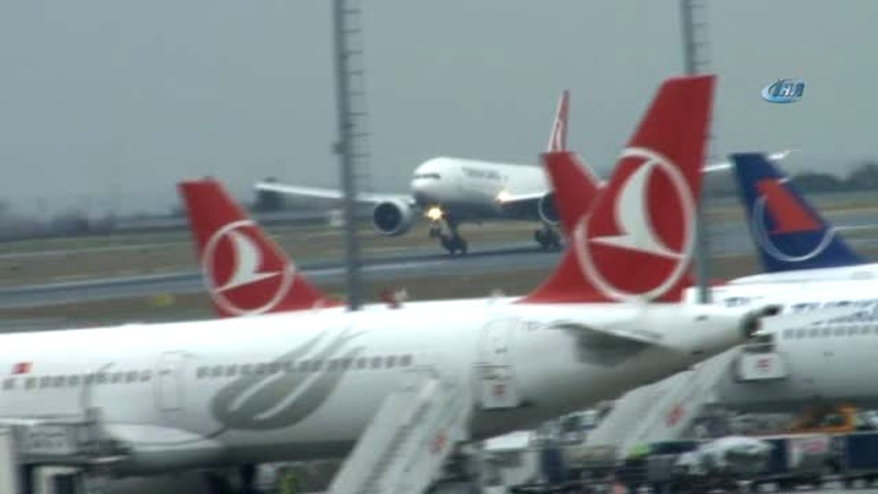 THY'nin Yeni Kargo Uçağı İstanbul'da