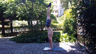 The Most Accurate Handstand Tutorial - How To Learn And Master The Perfect Handstand