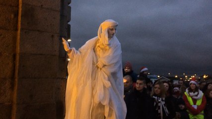 Le spectacle de Quidam envoûte le public