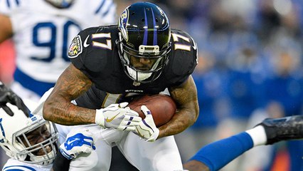 Joe Flacco fires dart to Mike Wallace for 23 yards