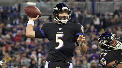 Flacco fires over middle to Wallace for 19 yards
