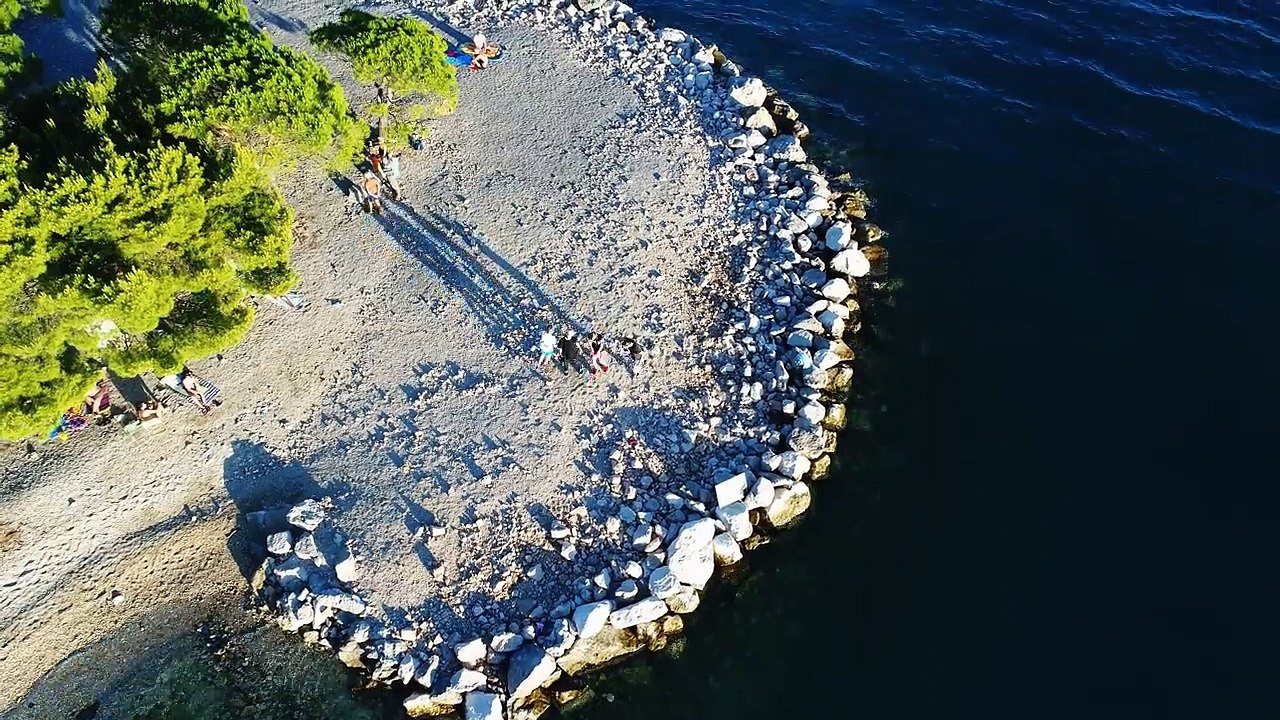 We are Number one but Wir sind die Kanalzerstörer - Mix by Jonas Platin-FmRCjVeGsB0