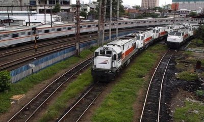 Penumpang Kereta di Stasiun Gambir Naik 30%
