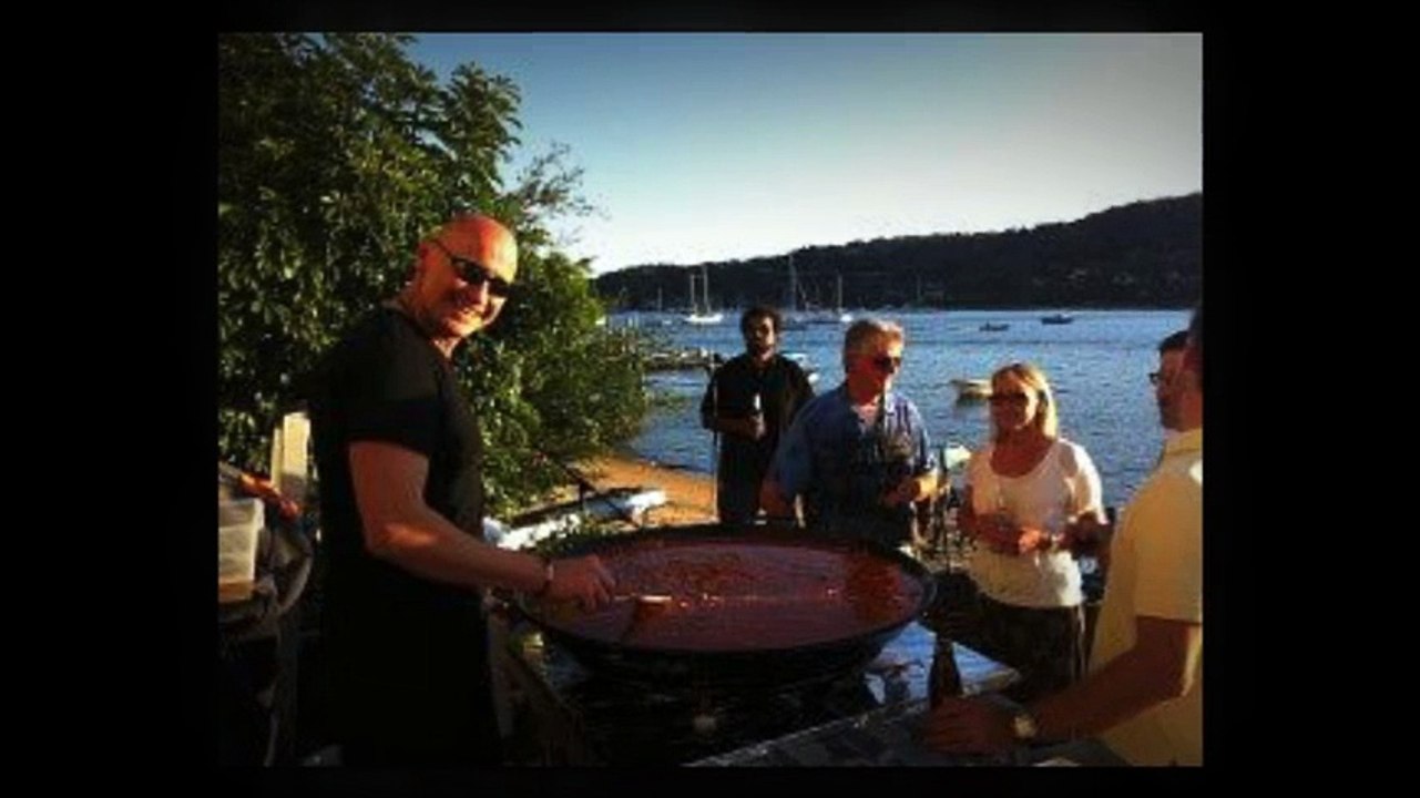 Food Stuff... Sydneys best Paella catering company.