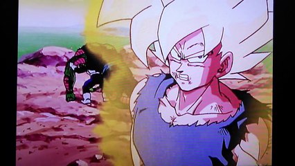 ドラゴンボール　悟空最初のスーパーサイヤ人、フリーザ驚愕！